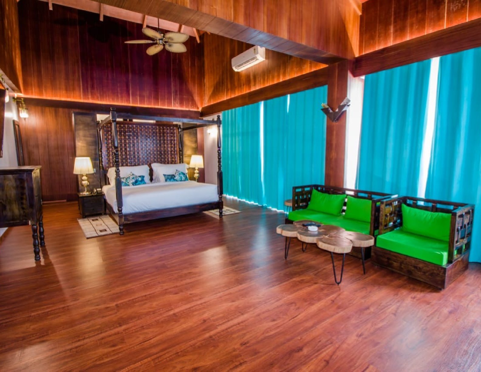 TSG AURA RESORTS